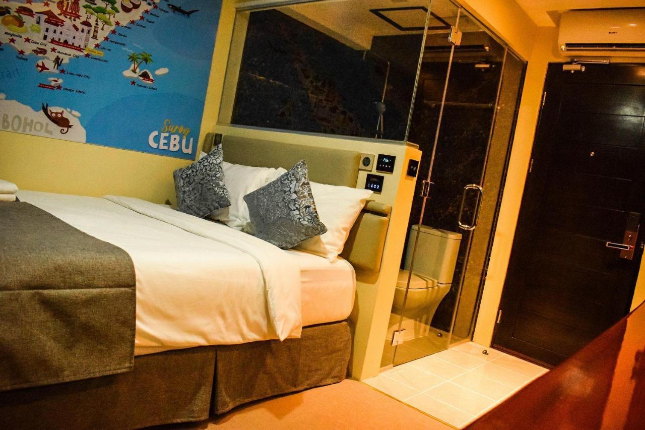 Cebu Dulcinea Hotel And Suites-Mactan Airport Hotel Lapu-Lapu City Eksteriør billede