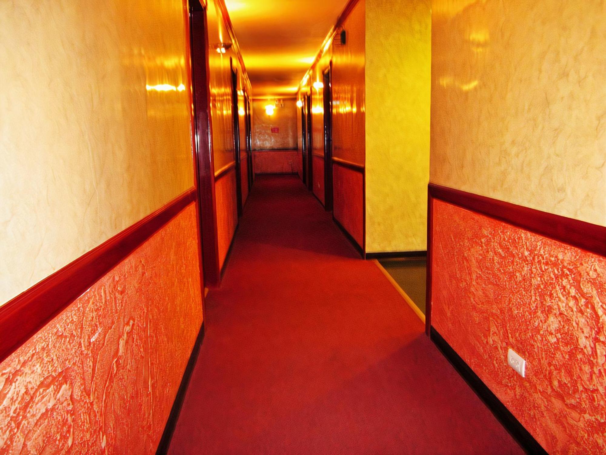 Cebu Dulcinea Hotel And Suites-Mactan Airport Hotel Lapu-Lapu City Eksteriør billede