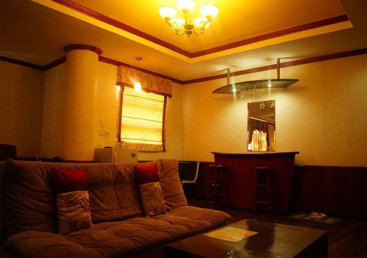 Cebu Dulcinea Hotel And Suites-Mactan Airport Hotel Lapu-Lapu City Eksteriør billede